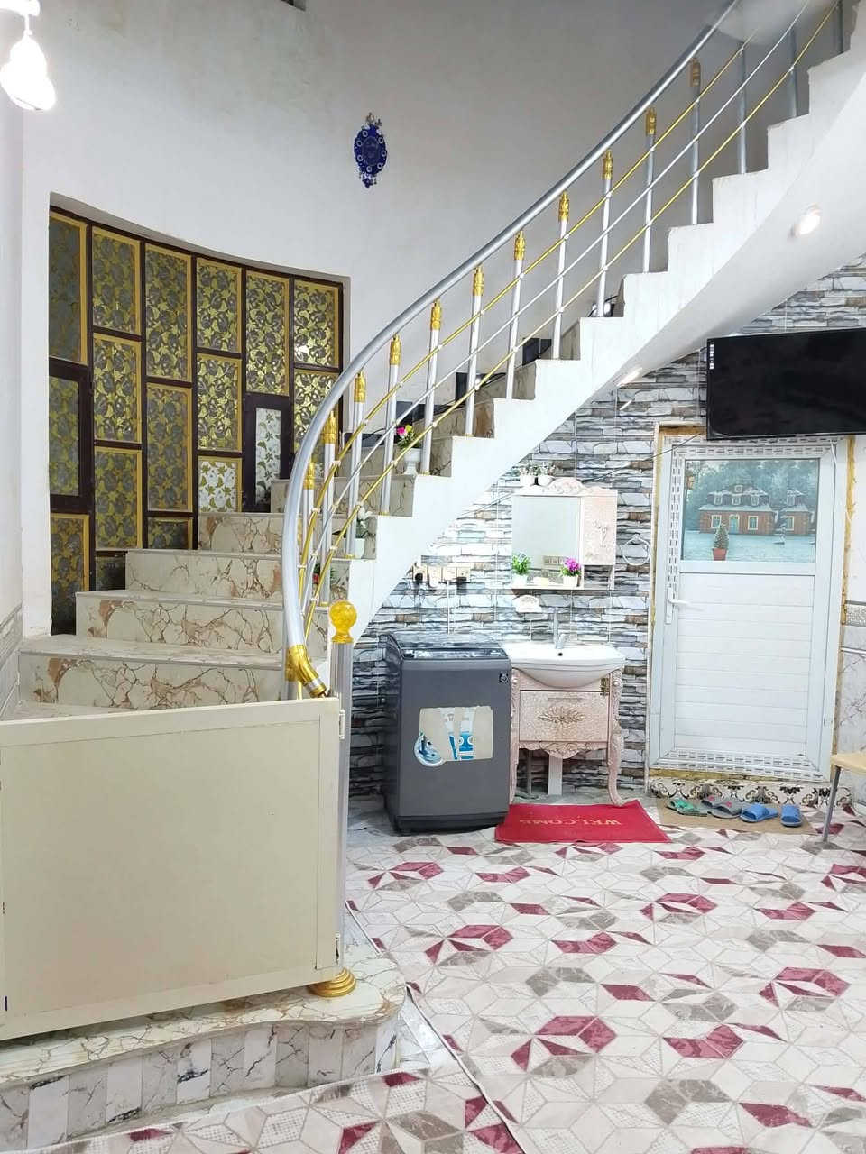 #حي الفداء .بيت للبيع مساحه 100امامي ثالث بيت عن شارع ستين ثاني بيت عن ركن
💢💢💢💢💢💢💢💢
 طابق واحد بناء حديث كامل مكمل في 2023
💠💠💠💠💠💠💠💠💠
🧿🧿🧿🧿🧿🧿🧿🧿🧿
مطلوب سكان 25  مليون 
🪬🪬🪬🪬🪬🪬🪬🪬🪬🪬
بناء طابوق كونكريت مسلح درجة اولى

💥💥💥💥💥💥💥💥💥💥

💢يحتوي على غرفة نوم
💢 وصاله 
💢ومطبخ
💢 ودوانيه 💢وحمام داخلي وخارجي
💢 ومخزن فوك 

🔥🔥🔥🔥🔥🔥🔥🔥🔥🔥
 #السعر الكلي 110صافي 85 تسليم يد والباقي دفع لصندوق الاسكان 
🛑🛑🛑🛑🛑🛑🛑🛑🛑🛑
حي الفداء مقاطعه 24 رقم العقار 24544 
🧨🧨🧨🧨🧨🧨🧨🧨🧨🧨
 مطلوب سكان 25 مليون تسديد شهري .
🎀🎗️🎀🎗️🎀🎗️🎀🎗️🎀🎗️
..
..
🔮🔮🔮🔮🔮🔮🔮🔮🔮
رقم الهاتف ***********
