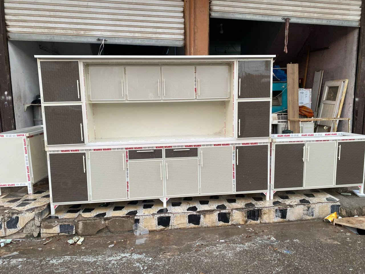 مخزن حميد المفرجي
لبيع وشراء جميع الاثاث المنزلي 

يوجد فصال كاونترات جميع الموديلات

يوجد مراوس كاونتر جديد ب قديم

للاستفسار ***********
