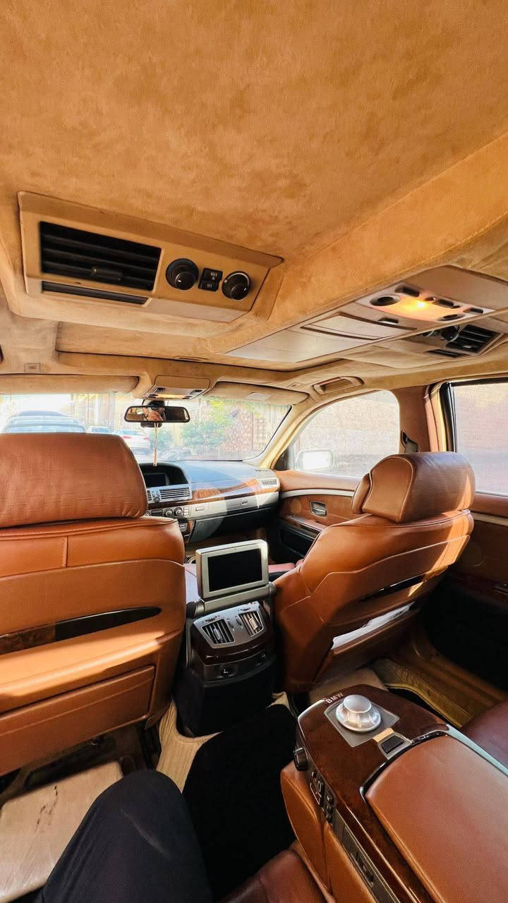 مراوس جالنجر رقم بغداد
BMW E66 2003
745iL
السعر 150
/خليجي / رقم بغداد الماني
بدون حادث (صبغ عام)
ملاحظة: السيارة صفر نقص 
يعني اي عطل مابيه اي نقص مابيه من الحدادية للكير والمحرك للكهربائيات للغرفة كلشي بيه كامل مكمل حتى البطارية الماني AGM
حساس امامي خلفي
تبريد امامي خلفي وسكف وتكم
ثلاجة امامي خلفي
مكان الاكواب تبريد وتدفئة
الكشن الامامي تدفئة وتبريد ومساج وخزن
كشن خلفي منفصل متحرك تدفئة وخزن
حدادية داينمك
بيبان شفط
جنطة كهرباء شفط
دبل جام
5 بردات كهرباء
مري تعتيم وهيتر
لايت داينمك
شاشة خلفية
نظام الصوت لوجيك 7 (11سماعة +2 دمام تحت الكشن)بلادي
فتحة سقف
قاصة
كلشي بالسيارة دبل خياط من الدشبول للتنتة
صاج لونين
سيدي جنجر امامي وخلفي 
مري شفط قلاب
DVD
تلفزيون
تلفون
GPS

BMW E66 2003
745iL
السعر 150
/خليجي / رقم بغداد الماني
بدون حادث (صبغ عام)
ملاحظة: السيارة صفر نقص
يعني اي عطل مابيه اي نقص مابيه من الحدادية للكير والمحرك للكهربائيات للغرفة كلشي بيه كامل مكمل حتى البطارية الماني AGM
حساس امامي خلفي
تبريد امامي خلفي وسكف وتكم
ثلاجة امامي خلفي
مكان الاكواب تبريد وتدفئة
الكشن الامامي تدفئة وتبريد ومساج وخزن
كشن خلفي منفصل متحرك تدفئة وخزن
حدادية داينمك
بيبان شفط
جنطة كهرباء شفط
دبل جام
5 بردات كهرباء
مري تعتيم وهيتر
لايت داينمك
شاشة خلفية
نظام الصوت لوجيك 7 (11سماعة +2 دمام تحت الكشن)بلادي
فتحة سقف
قاصة
كلشي بالسيارة دبل خياط من الدشبول للتنتة
صاج لونين
سيدي جنجر امامي وخلفي 
مري شفط قلاب
DVD
تلفزيون
تلفون
GPS


**إذا كنت صاحب هذا الإعلان وتريد حذفه لأي سبب، رجاءا أرسل رسالة إلى الدعم الفني**