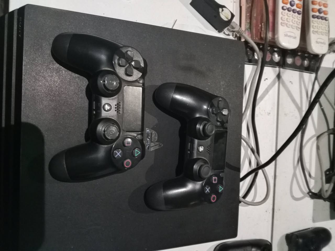 بلي 4برو مهكر 1تيرا نضام 11 تهكير برنامج الفيو حاله حال ال9 بي 15 لعبه من اقوه الالعاب رايده 300 وبي مجال حك الجيه مكاني بغداد قرب مرور الحسينيه مال راشديه توصيل ماعندي ***********
