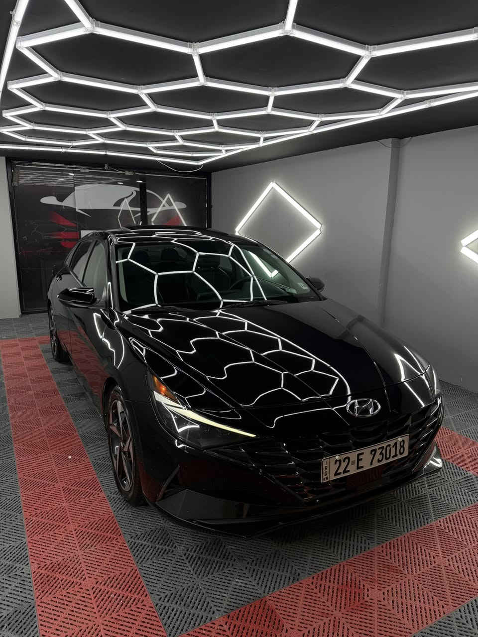 سلام عليكم وينه الي يدور جديد ومماشي 
النترا لمتد فول للاخير 2021 وارد امريكي ماشيه 13900ميل 
 المواصفات
فتحه :
 بصمة  
تشغيل عن بعد 
فول تحكم استيرن
 مود درايف 
 اوتو بريك
 اوتو ستارت 
كشنات جلد 
 مانع انحدار  رادارت
 رادار نقطة عمياء
 شاحن وايرليس 
اوتو هولد
محرك ٢٠٠٠ دوش
 شاشه ديجتال
كشنات امامي خلفي تدفئه
قبل شهر مسوي عليها بوليش ونانو سيراميك 
 تقرير السياره تخريب صبغ ع الداخل السياره اجه بيه باب خلفي وجاملغ خلفي كلير صور الحادث بلمنشور  السياره جديده جديده السعر 148 وبيه مجال بسيط *********** بغداد
