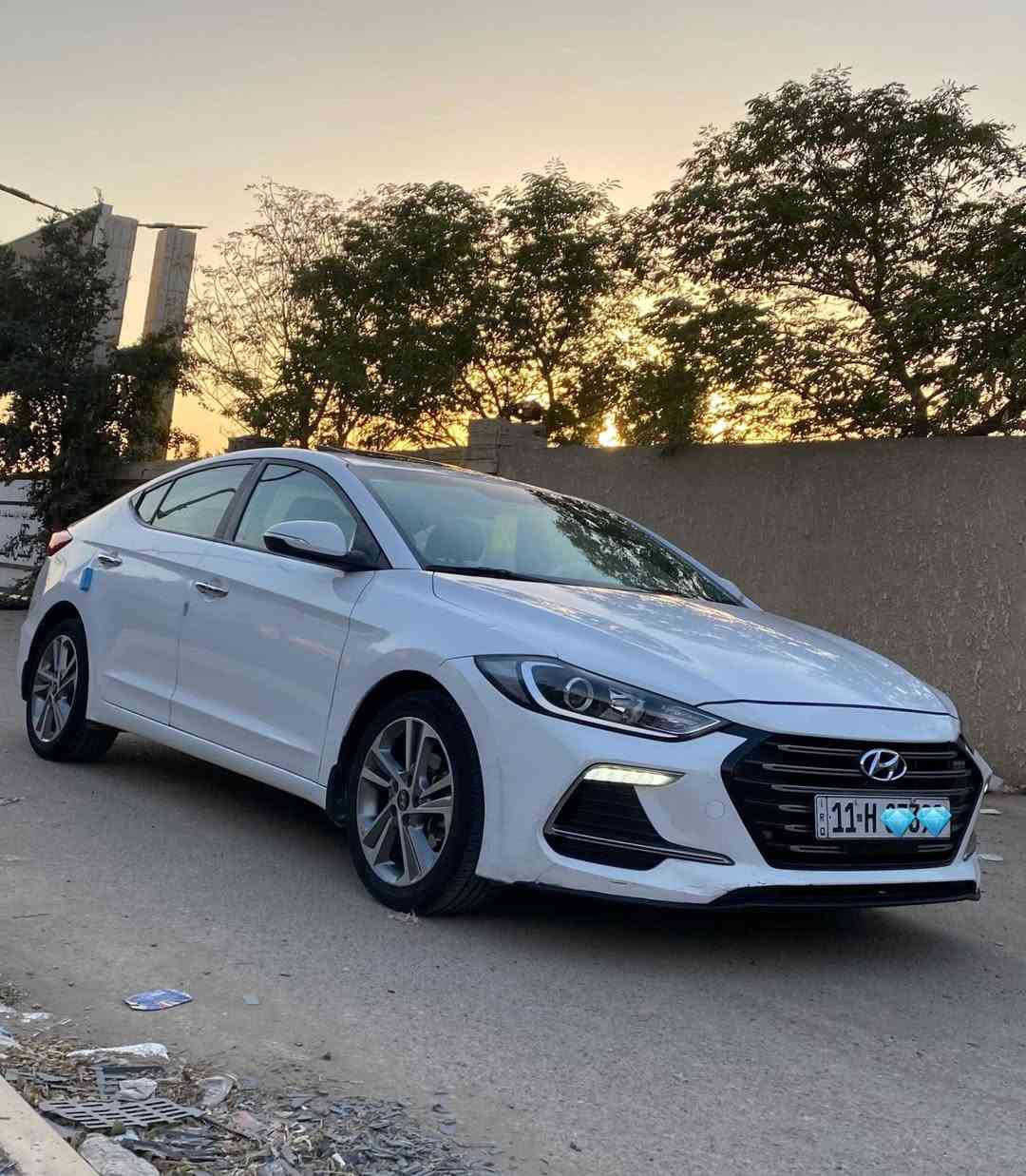 السلام عليكم
النترا خليجي موديل ٢٠١٨ محرك ٢٠٠٠دوش محرك كير تبريد كفالة رقم بغداد الدولي تحويل مباشر السيارة بيها طخة بهلال الجاملغ ومرشوشة 
ماشية ١٠٩ مكاني بغداد وتساب*********** 
السعر ١٤٨ بي مجال
