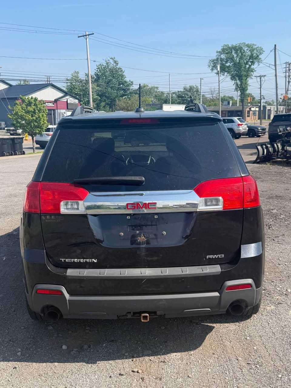 Selling my 2015 GMC TERRAIN fully loaded, AWD leather seats with heat option, remote start, V6 engine, touchscreen with backup camera, a/c working great, very smooth on the road, comes with fresh oil change and new brakes and rotors, one year NYS inspection , feel free to message me anytime, we do DMV paperwork , asking for $ 4200 Tonawanda, NY


**إذا كنت صاحب هذا الإعلان وتريد حذفه لأي سبب، رجاءا أرسل رسالة إلى الدعم الفني**