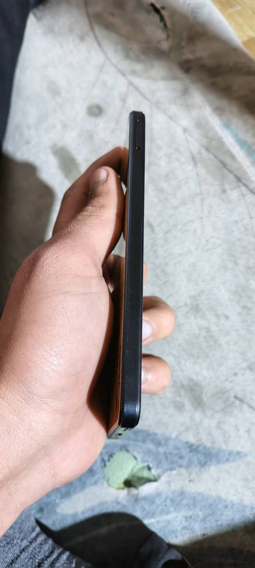 Nubia Neo 5G
ذاكره 256 عشوائي 8+10
جهاز العاب شاشه 120 هيرتز 
مكفول جهاز من تصليح وعطل 
بصمه صوت تكنيك اتصال كله مكفول 
سعر 120 وبيه مجال 
مكاني كربلاء


**إذا كنت صاحب هذا الإعلان وتريد حذفه لأي سبب، رجاءا أرسل رسالة إلى الدعم الفني**