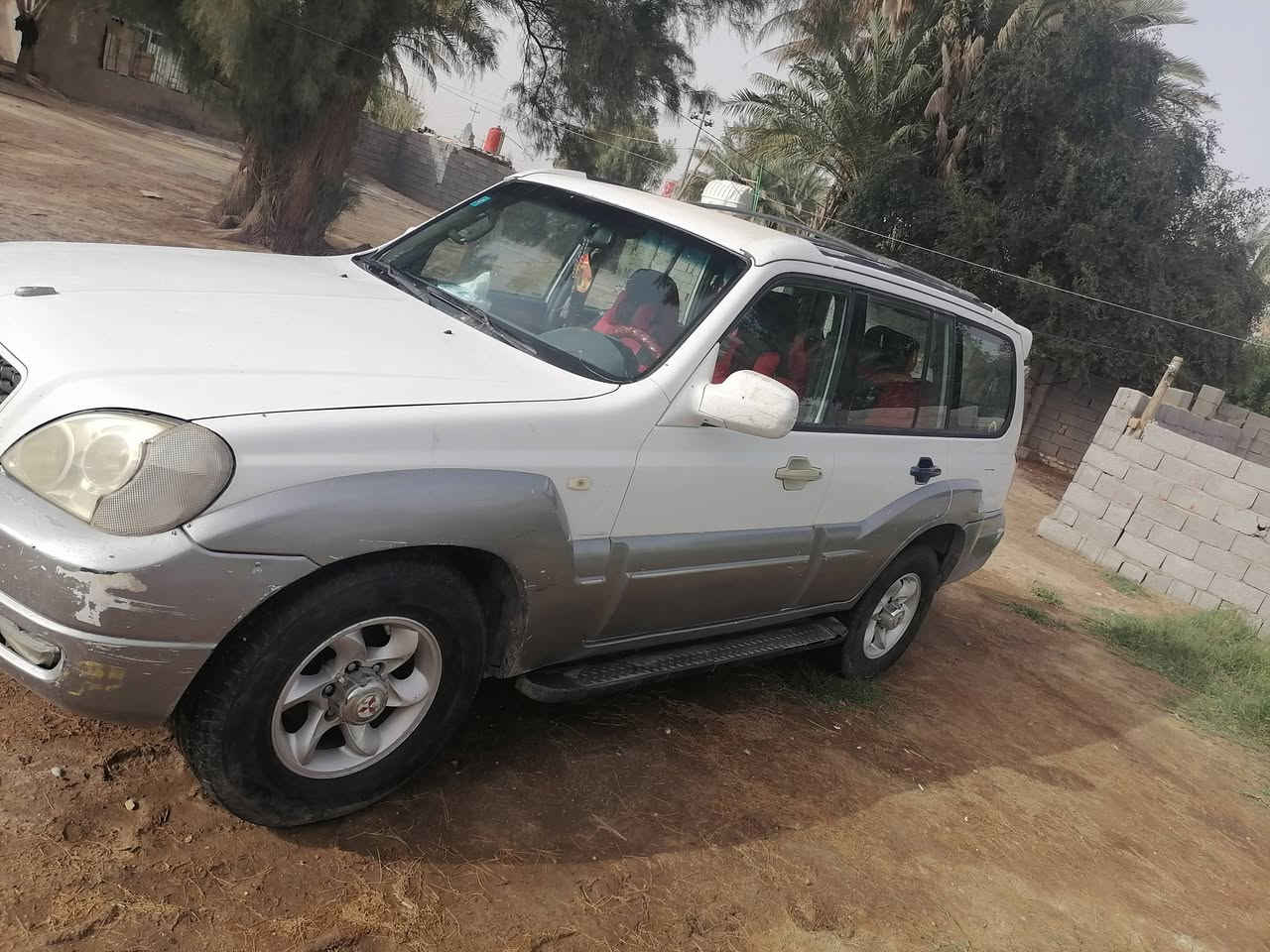 يلام عليكم هونداي تريكان ٢٠٠٥ مكينه ٦ سلندر مال باجيرو تبريد قطعتين ثلج بيع او مراوس سياره مكفوله كفاله عامه ***********
