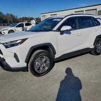 راف٤ XLE • ٢٠٢٥ • ٤ سلندر