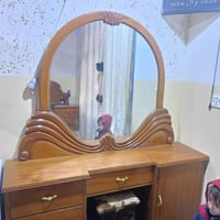 غرف نوم • خشب • موصل