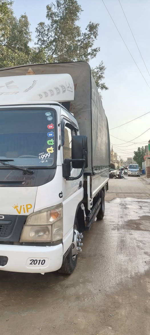 سلام عليكم 
كنتر موديل 2010 للبيع قمارة وشاصي مكفول 
وتحويل مباشر سيارة جاهزة وخير من الله 
مكان بغداد  السعر 187
اني مكلف بل نشر رقم راعيهة 
***********
