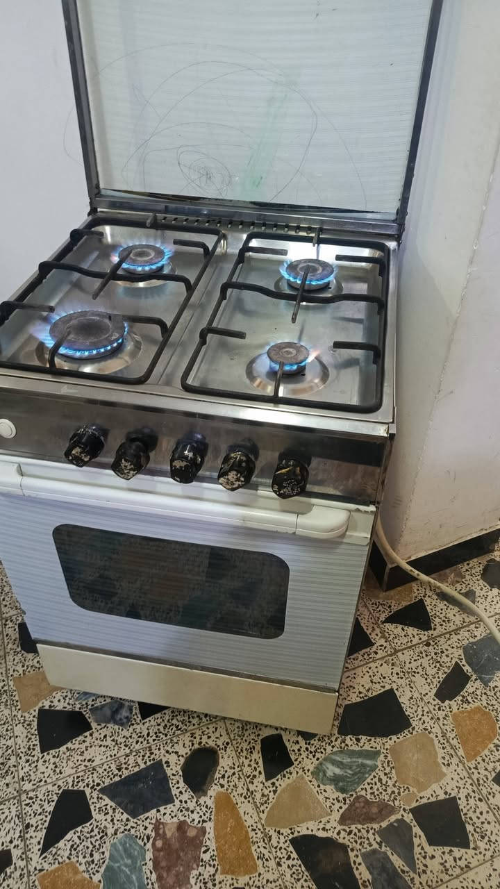 للبيع غراض بيت نظيفات وشغالات مكاني زعفرانيه


**إذا كنت صاحب هذا الإعلان وتريد حذفه لأي سبب، رجاءا أرسل رسالة إلى الدعم الفني**
