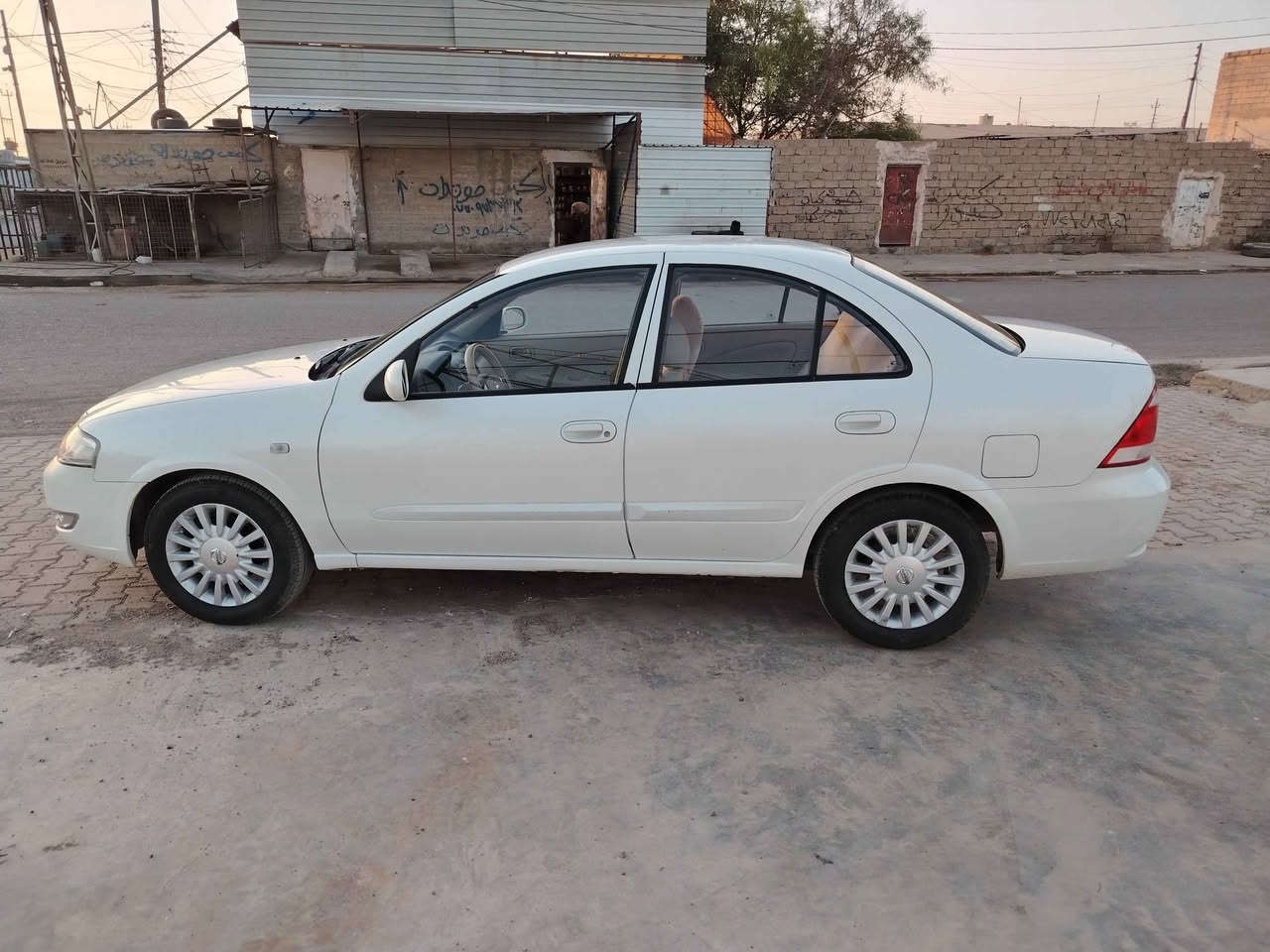 نيسان صني 2010 بدون صبغ بدون تبديل بس مكانات تكحيل *********** گير اوتوماتيك جام كهربائي تبريد درجة أولى تايرات جديد سنويه ٢٠٢٧ سعر 100.      *********** طوز, صلاح الدين
