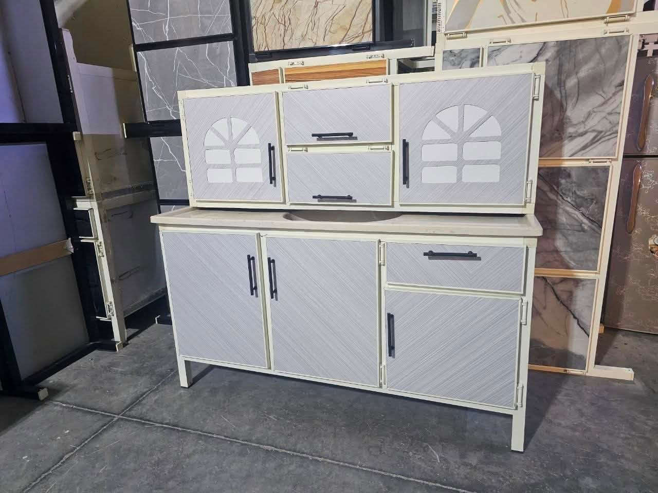 ✨ جددي مطبخج بأرقى كاونتر مودرن من شركة الحوت! ✨
🔹 المميزات: خامات درجة أولى، مقاوم للمي والرطوبة، وبتقسيمات داخلية واسعة تشيل كل أغراضج.
🔹 الخدمات: توصيل وشد لكل المحافظات + ضمان حقيقي.
🔹 الأمان: الدفع بعد الفحص والاستلام لباب البيت 🤝.
السعر والقياسات: [كل موديل واله سعره ]
📥 للحجز: راسلينا على الخاص فوراً، أو زوري صفحتنا من الرابط: [https://www.facebook.com/share/1FxH9x1KSJ/?mibextid=wwXIfr


**إذا كنت صاحب هذا الإعلان وتريد حذفه لأي سبب، رجاءا أرسل رسالة إلى الدعم الفني**