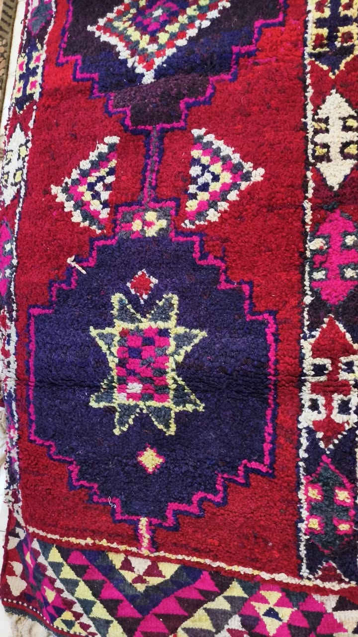 سجاجيد وبسط للبيع الرقم ***********
