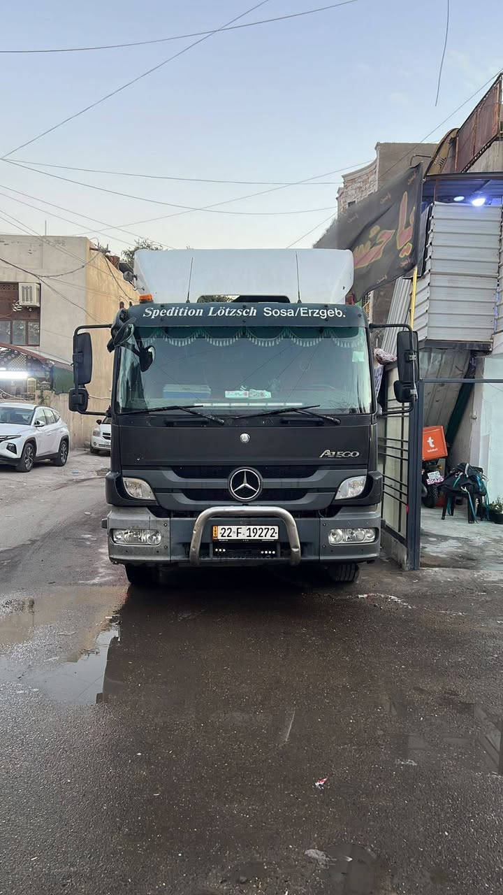 اللهم صل وسلم على نبينا محمد وعلى آله وصحبه أجمعين ٠٠للبيع اتيكو موديل ٢٠٠٥ دمعه رقم اربيل بأسمي شرط التحويل فقط وكاله ماأسوي محرك ٦ بستم ٨ برغي كير عادي ٦ نمر حجم ٨٥ الكير طول ٧ وربع بدي حديد من داخله جنلات اني مشتغله دبل شاصي درجه اولا باب هايروليك مال وحش جديد سنويه لل ٣٠ سياره جاهزه من تاير محرك كير اكسل شاصي مكفوله سياره قماره بدون صبغ مكفوله من ظربه تجي تفحص وتقتنع جاهزه للعمل حداديه جديده للاستفسار اكثر اتصل عل الأرقام ***********و*********** مكاني بغداد بسمايه السعر اخوان ب ٢٣٠ ورقه وبيه مجال لشراي
