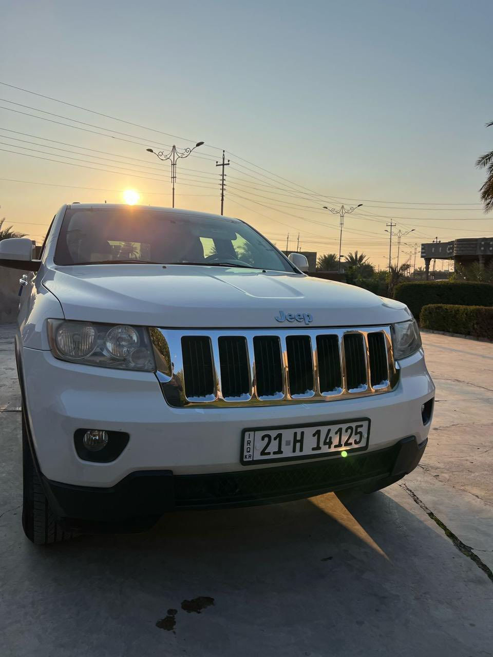 جيب موديل 2011
بيها صبغ چاملغ الأيسر صبغ فقط 
محرك مَفتوح 
بدون تنقيص ولا تبخير
صدر گير تايرات / شرط 
تبريد تدفئة
رقم سليمانيه دولي 
ماشيه 357 الف

السعر 150$ 

***********
