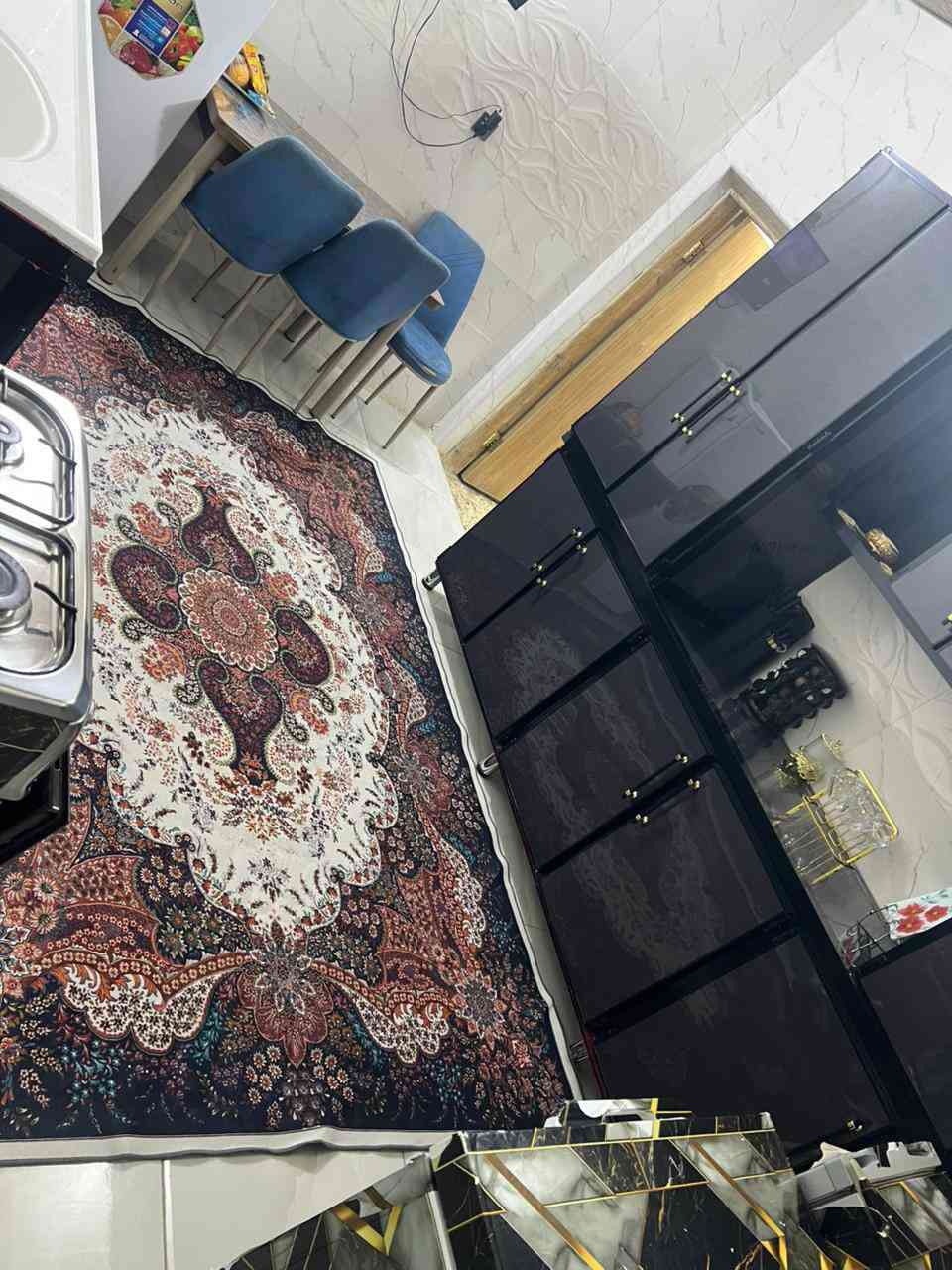 بيت 100متر للبيع بشارع شفلات مقابل جامع الرسول الإعظم بناء طابوك وصب كونكريت درجه اولى عايز فقط استقبال/غرفه وصاله ومطبخ وصحيات نضيف البيت السعر 35وبي مجال للاستفسار/***********/***********
