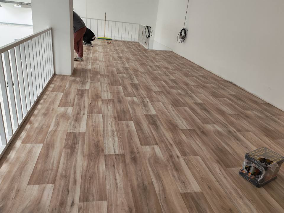 مشمع بدل الشخب للارضيات للبيوت للشركات للكرفانت للوفيس شي جدا حلو و راقي عنواني اربيل واتساب توصيل جميع محافظات العراق واتساب  *********** أربيل, العراق
