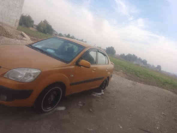 السلام عليكم كيا ريو 2007 كربون بنزين   فيها ضربه من جده  محرك محركه بي اثر نفخ 
هيئه صفر 
غرامه صفر 
السعر 80
وبيها مجال
***********
