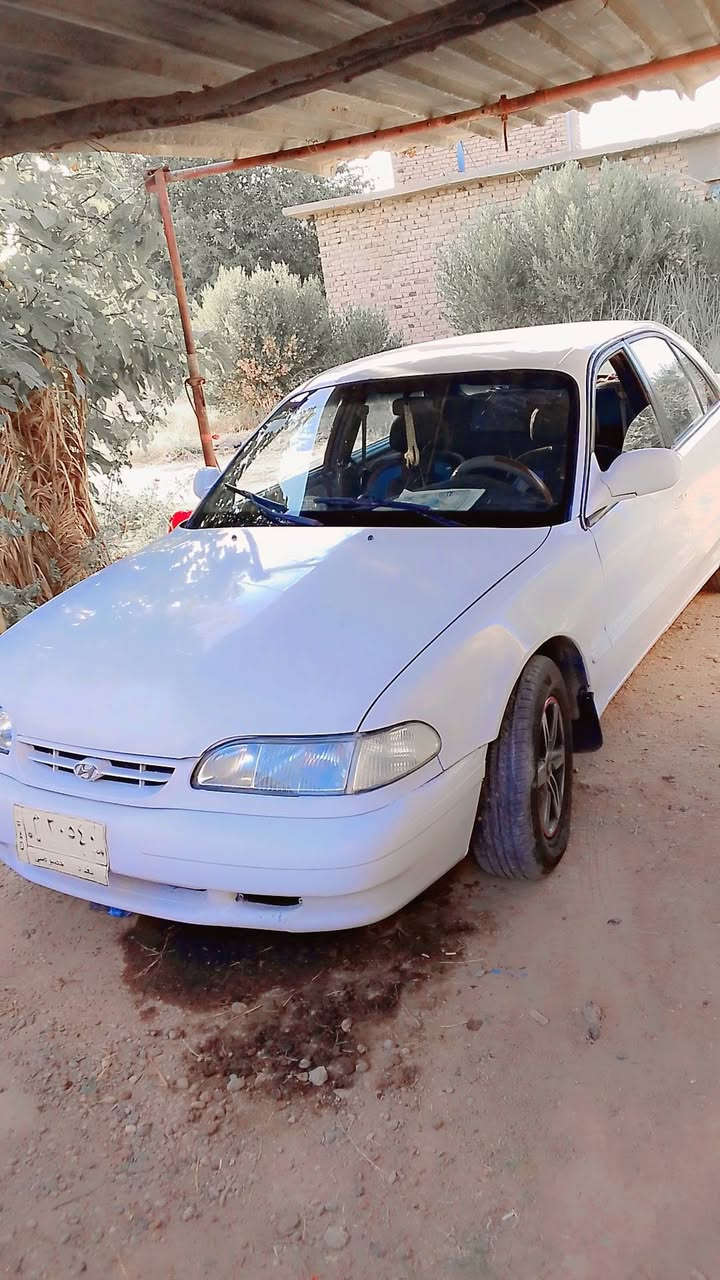 السلام عليكم ورحمة الله وبركاتة 
عيني سياره سوناته 2 للبيع 
نضيفه من البجم للبجم 
ملاحظه،،،،... 
السياره فول مواصفات 
من كهربائيات وصدر امامي 
وصدر خلفي فول 
تخم تاير 
حتى كامره 
بيه يعني سياره 
نضيفه ومتعوب عليه مال جناي 
كفاله كير + محرك ومكفوله من 
ضربه + رقمي ***********
