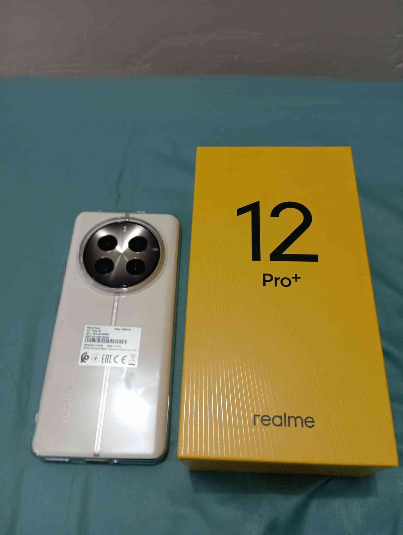 ريلمي 12برو بلس
ذاكرة 512 رام 12 
مستخدم أسبوع 
السعر 365 الف وبي مجال بسط 
اتصال 
***********
***********
