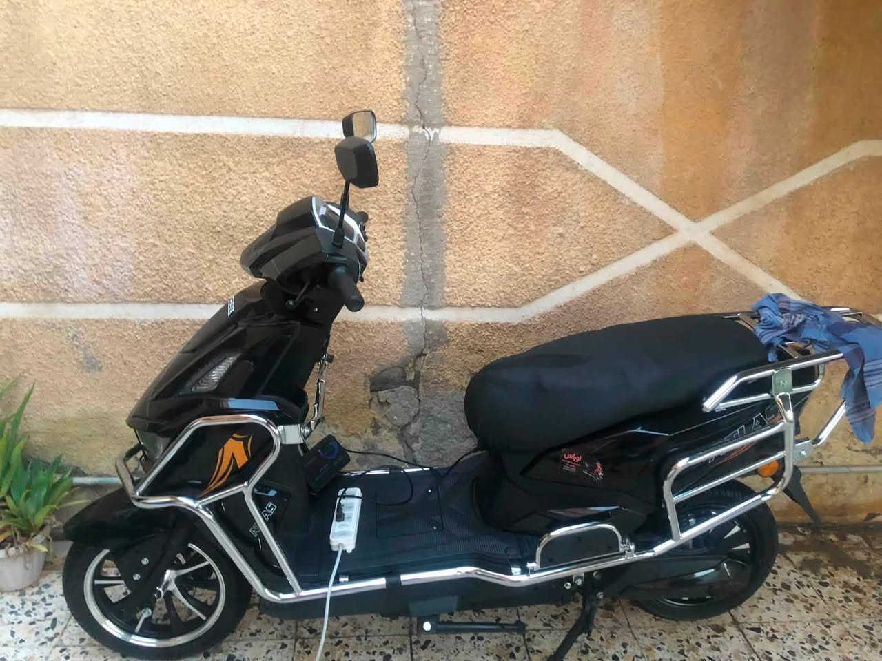 ***********
واتس فقط
سلام عليكم دراجه شحن بطاريه 6
استخدام قليل
