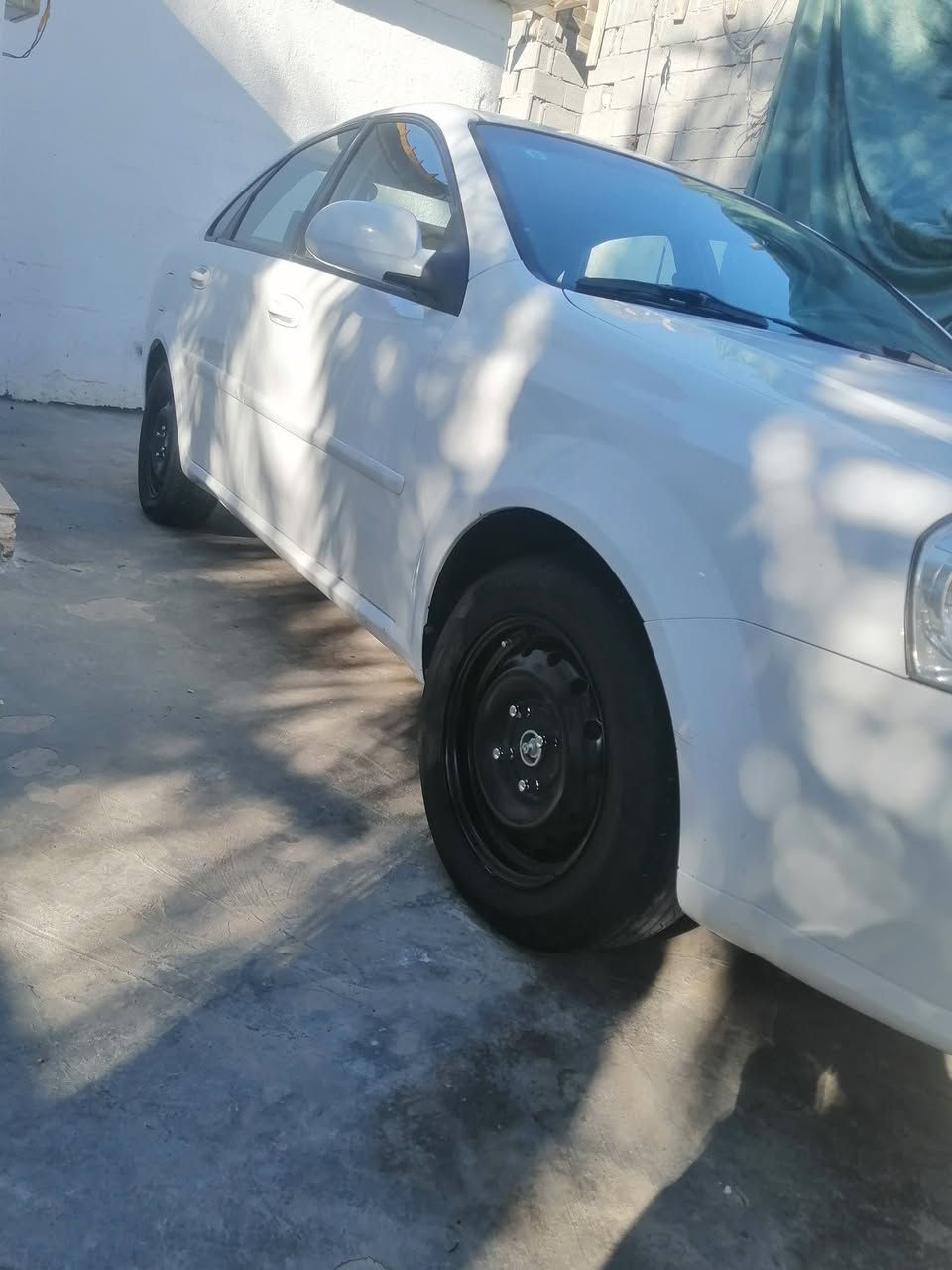 السلام عليكم اوبترا ٢٠١١ مال الشركه العامه مكفوله من الضربه والصبغ محرك كير صدر تبريد جاهزه باسمي رقم سنويه جديد ٢٠٣٠ مكاني بغداد صليخ *********** السعر ٩٣ سونار موجود الصور
