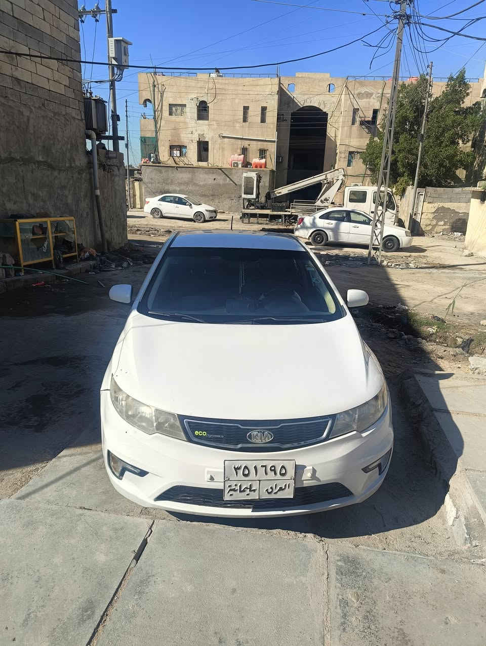 السلام عليكم كيه سيراتو لبيع ادوات ادوات بيهة كصة جنطة سعر40اوبيهة مجال اذة سيارة مراوس قابل عنوان بصرة***********
