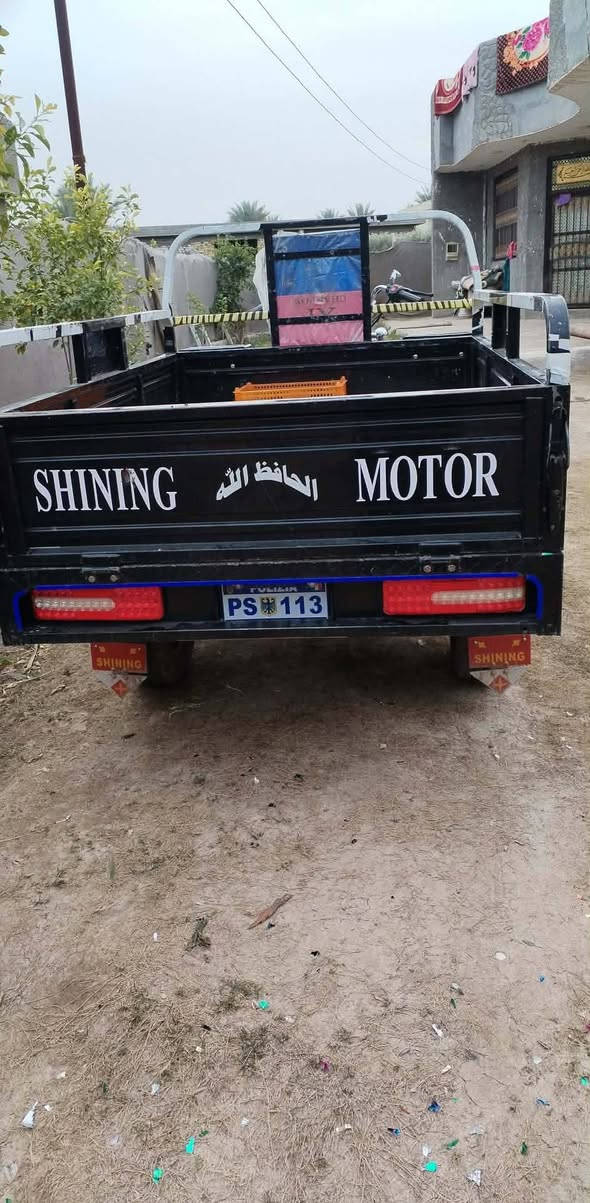 ستوته للبيع مديل ٢٣ أوراق اصولي مكفوله من كلشي السعر مليونين 300 بيهي مجال هاذه رقمي ***********
