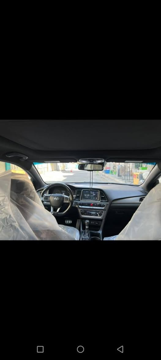 سوناتا ٢٠١٨
رقم أربيل دولي جديد
هزة جديده
٣ قطع صبغ بدون داخل 
فول مواصفات Vip

 بصمه تحكمات اعلئ مواصفات بالسوناتا

ماشيه ١٠٠ الف
محرك ٢٠٠٠ تيربو مكفول
كير مكفول ٨ سرعات
شرط التحويل
صدر جديد
تأيرات جدد

مكانها ديالى الخالص السعر ١٣٨ وبيها مجال للطيبين
الخاص مغلق
للاستفسار الاتصال على ***********
