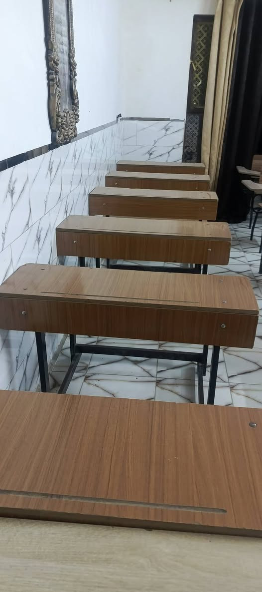 السلام عليكم غراض معهد للبيع
استخدام موسم واحد
الاسعار مناسبه جدا 
المكان بغداد 
***********
