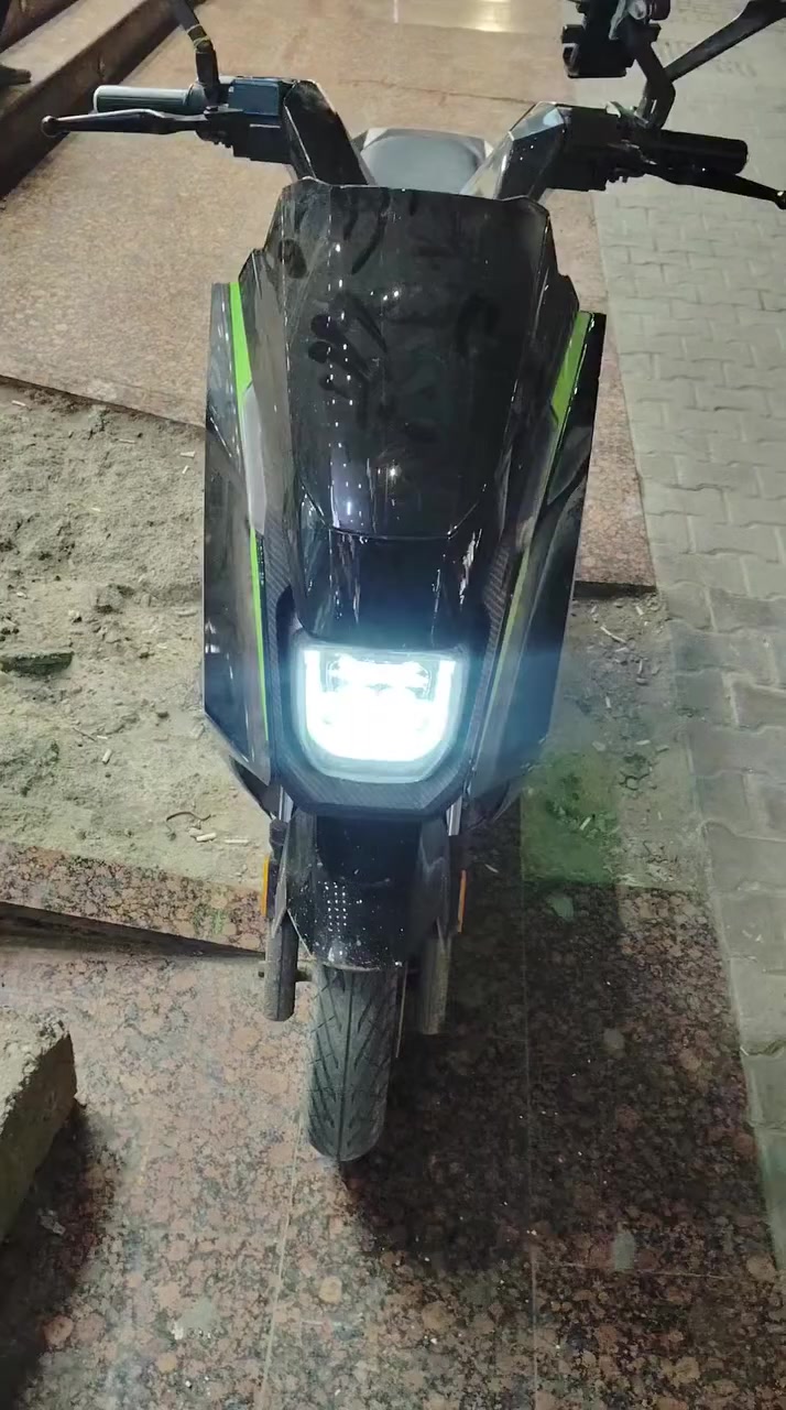 السلام عليكم دراجه نوع كرين شحن
6بطاريات مسطره 
لايت عالي نصاي
منفذ شحن جوال
نضام رجوع بك 
كير نمر عدد 2
اشاره رباعيه
شاحنه 72v35امبير
نضام حمايه من سرقه
بصمه وسويج السرعه 80
السعر 950بيها مجال حك جيه 
الاعضميه الضباط


**إذا كنت صاحب هذا الإعلان وتريد حذفه لأي سبب، رجاءا أرسل رسالة إلى الدعم الفني**