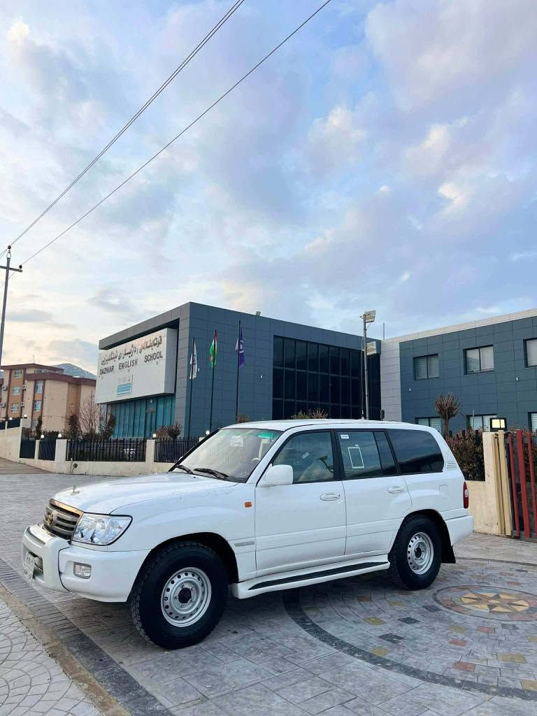 مۆنیکا 2003 سێ ڕوبح 
سبوغ عام بو جوانی بێ دعم لێدران 
  موس بڕاوە وەرگەڕان بەشەرت
یەک ساڵ سەنەوی بەسەر چووە 
دوو وەرەقە غرامەی تیایە دەدەمەوە
گێرو مەکینە تەقەوڕەقە ئەکسل بەشەرت
سعری 115 مەجال شوێن هەولێر
*********** أربيل, العراق
