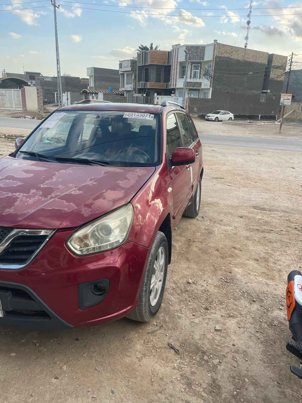 تيكو 2012 
السياره هسه طالعه من الصيانه حداديه كامله محرك جديد تخم تاير رقم بابل رقم جديد  نقصها فقط الكشر يرادله تلكيط خياس 
الاستفسار الاتصال على الرقم 
***********
