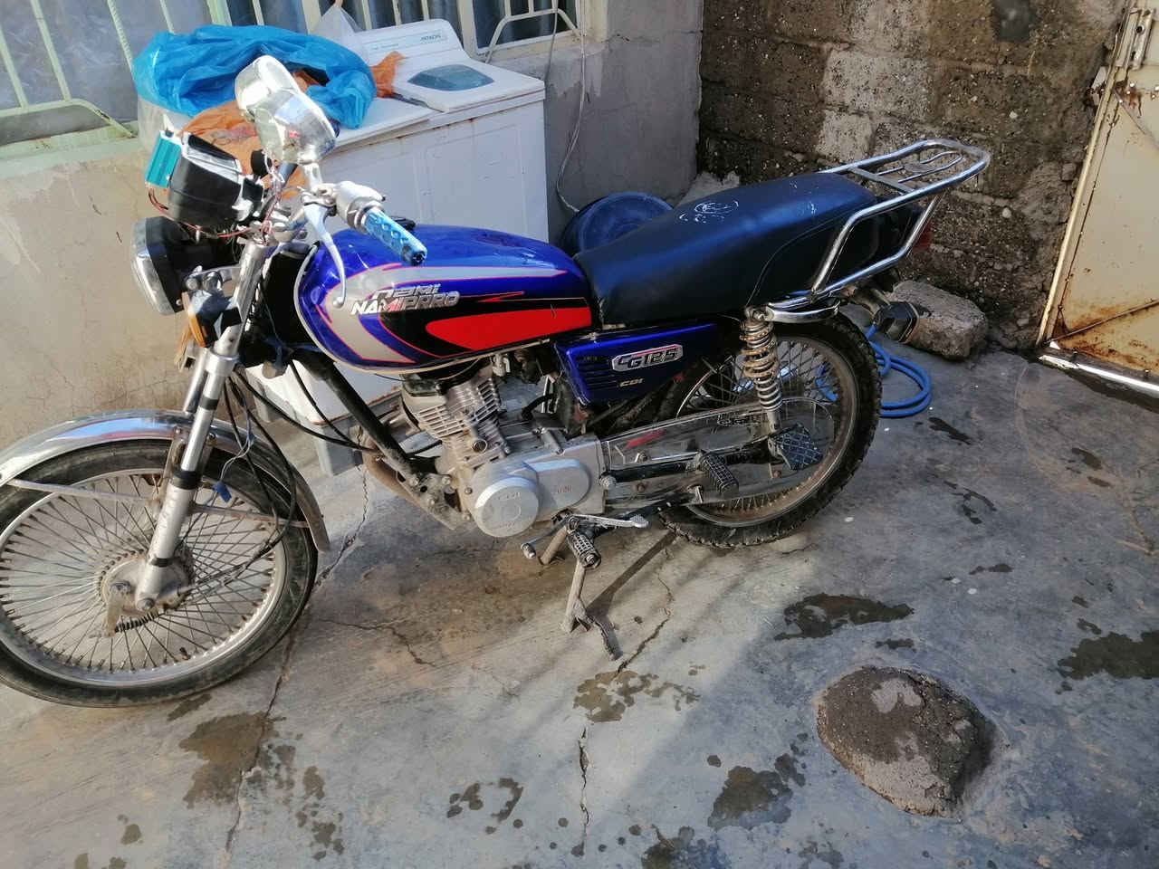 نامي برو 4 كير
موديل 20
محرك مامفتوح 
وياله عدلة تايرات جدد 
دبلات بشرط
كهربائيات كلها شغاله اشارات لايت عالي ناصي بك لايت دشبول
امبيثري شغال 
نشرات 
قفل تانكي 
***********
