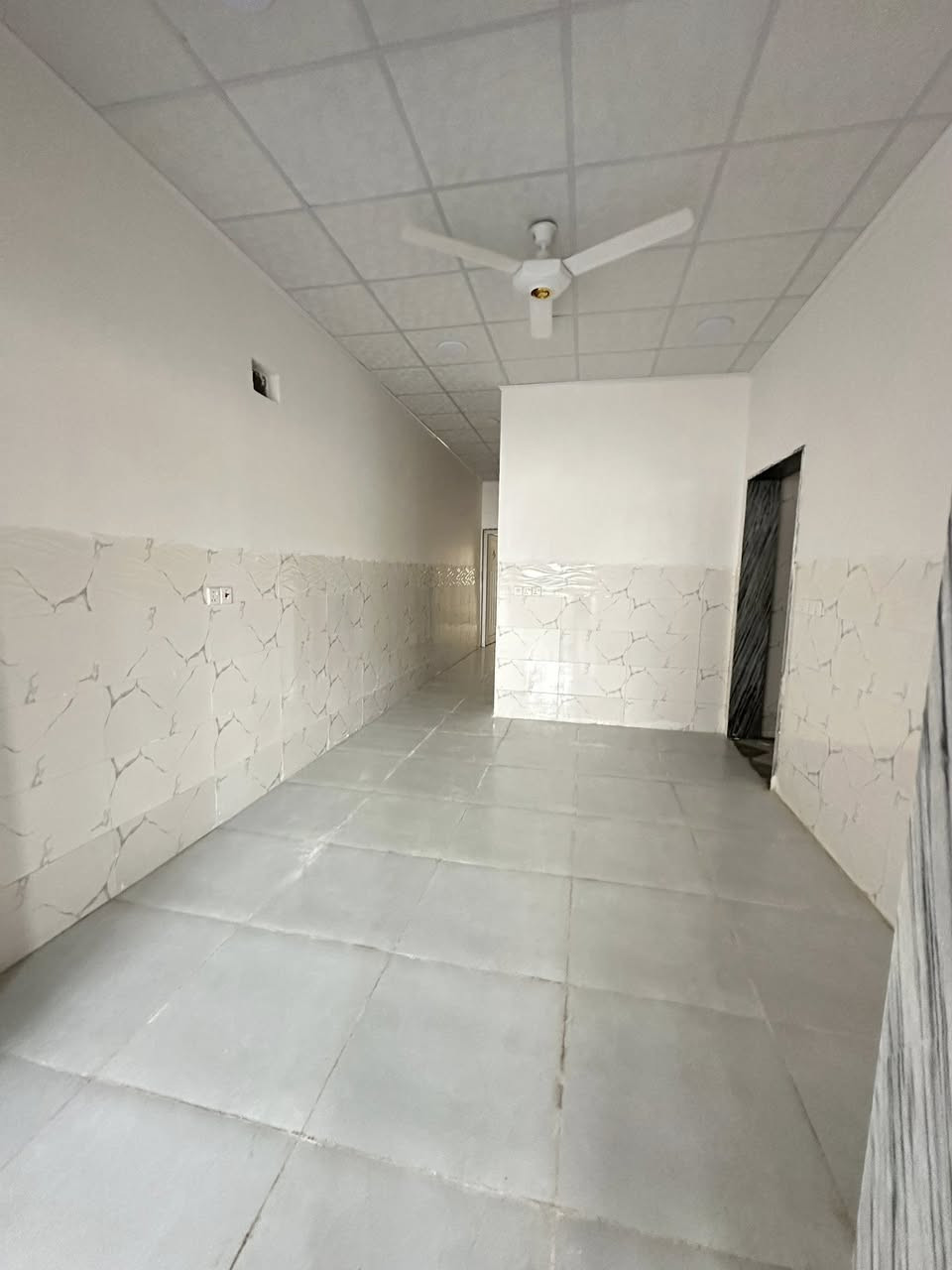 🏠 شقه  للايجار بمساحه ١٥٠ م🏠 بدل أيجار ٣٥٠ الف 

✅الموقع / حي الكندي الثانيه   ( قرب جامع مقبل  ) ع شارع٢٠  
 
✅الشقه  تتكون من غرفتين نوم +وهول+ استقبال   +مطبخ + صحيات 
 
✅للاستفسار الاتصال 
☎️***********
☎️***********
