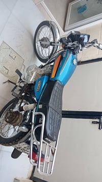 اربعه كير • شاصي 18 • مداور