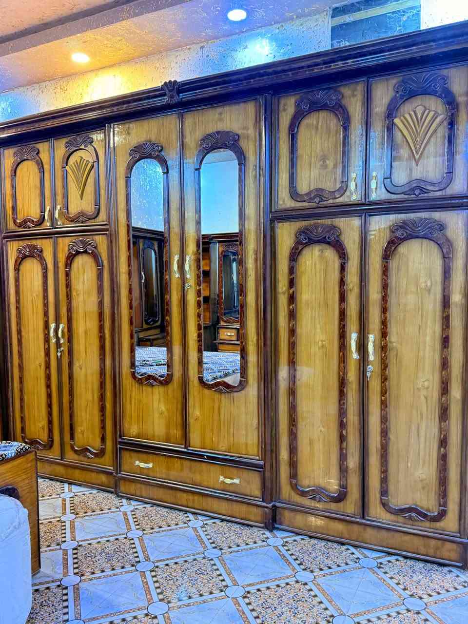 السلام عليكم

يعلن معمل ومعرض الجشعمي 

غرفة نوم مستخدمه 3اشهر 

صاج عراقي احطاطه 

كنتور 6 باب ملحق 
السعر 850وبيه مجال 
العنوان الرمآدي التأميم قادسية ألأولى شارع المشاتل قرب ركن آلمدينه 

*********** الرمادي, الأنبار
