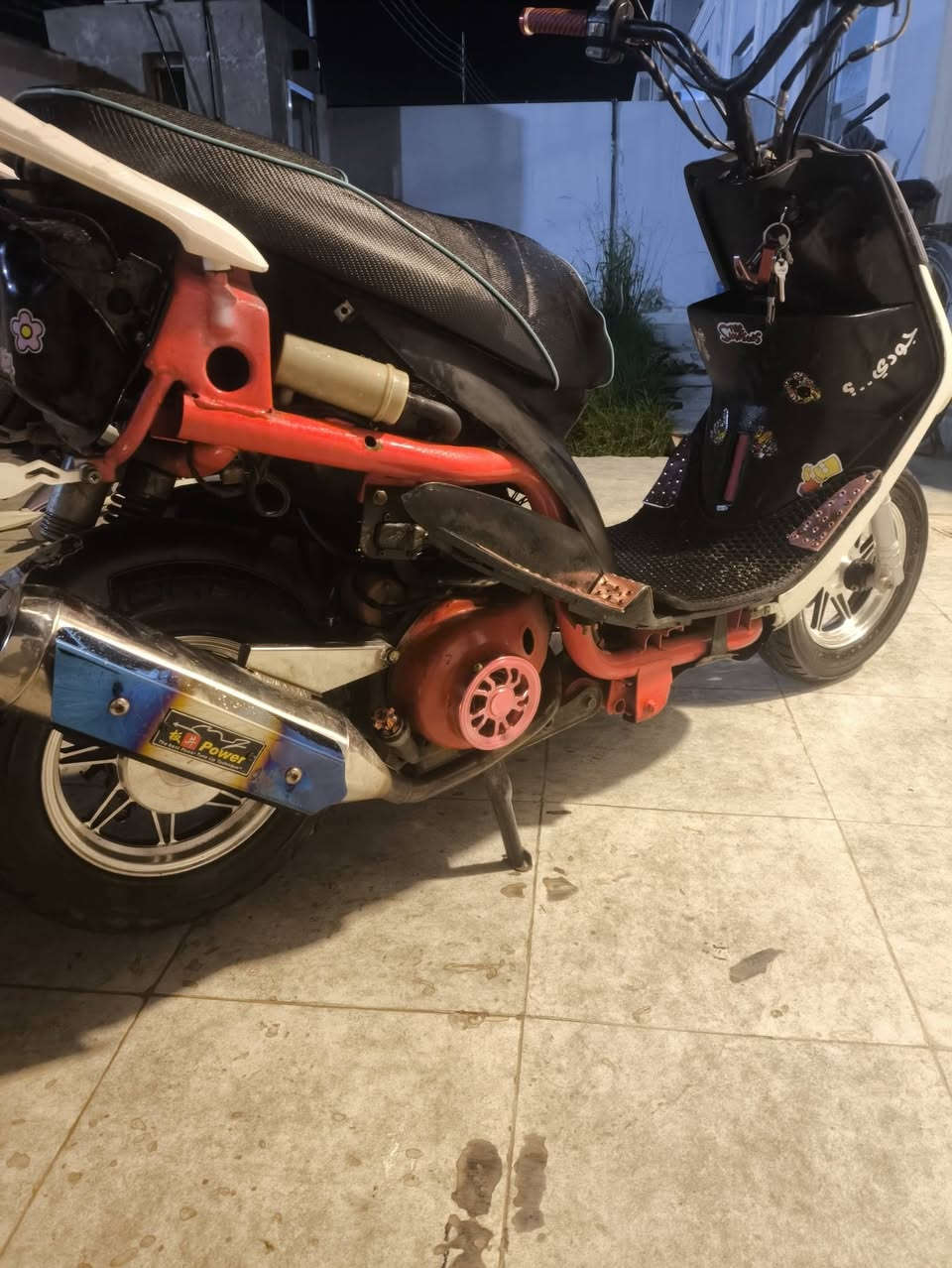 سلام عليكـــــــم 
ماكس عدله للببع او مراوس شعندك نزل الدراجه مفتوحه كفراته كامله... مكان سماوه سعر خاص تزويد خارجي وكلاجات رياضي  صبغ شاصي كرزي ويل كب رقم شاصي موجود


**إذا كنت صاحب هذا الإعلان وتريد حذفه لأي سبب، رجاءا أرسل رسالة إلى الدعم الفني**