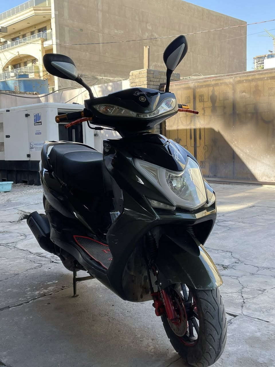 دراجة سكنس حديث بعدهة رمبا حلوة مكينة وشلعة ومعدل 
ركت بيهة من حي اور للجادريه ٥مرات تقريبن موقعي حي اور او زيونه او جادريه 
***********
