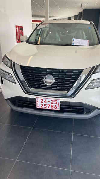 السلام عليكم
نيسان اكس تريل 

موديل 2025 نص مواصفات 

سياره خليجي 

عدد المقاعد 5

تحكم ستيرن

جام كهرباء 

كرسي كهرباء 

حساس خلفي

حساس جانبي 

تبريد خلي امامي 

سياره ماشيه 11 الف 

رقم اربيل 

بيه ضمان 3 سنه من شركة السور

سياره بشرط كفاله عامة من كلشي 

السعر 34 مليون وبيه مجال لطيبين 

رقم ***********
