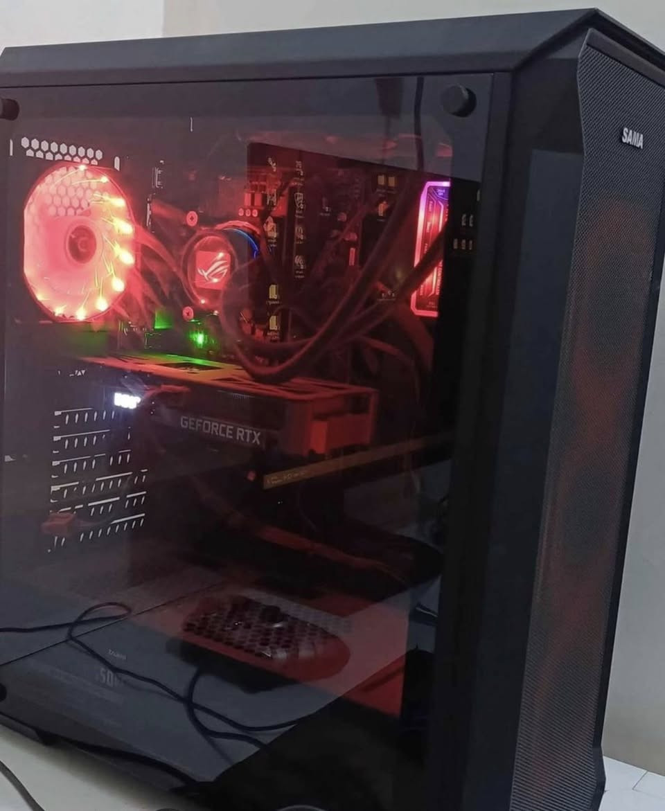 مبرد مائي asus 120
معالج i5 11400f
مذربورد h510 msi
هارد m.2 ssd 512 
هارد hhd 1 t
رامات 16 2x8 
كيس sama
بور سبلاي 550+80

كل الكراتين موجودة 
ماوس
ماوس باد 
وكيبورد 
ومايك عادي 
وويب كام 1080 30 فريم 

شاشة hp 60h قلابة

السعر 875 

مستعجل على البيع 
الكيس نضيف كلش تجي تفحص تشوفه يعجبك خير على خير ميعجبك براحتك سبب البيع تطوير اذا اكو مراوس 5070ti اراوس حسب المواصفات

ملاحظة مهمة : اي شي غير المذكور مو للبيع 

المايك الفايفان المكسر الستاند هيدسيت الشاشة الasus المذكور فقط للبيع جوستك اناره لدات لايت بار يعني من تجي لتكلي اريد هاي وهديه وماعرف شنو اخليك على راسي وخادمك بس تعذرني وبيكم خير وتدللون 😐❤️


**إذا كنت صاحب هذا الإعلان وتريد حذفه لأي سبب، رجاءا أرسل رسالة إلى الدعم الفني**