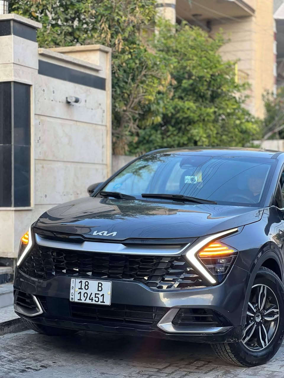 سبورتج ٢٣ امريكي السياره بيها اربع قطع بنيد وجاملغ امامي وباب وجاملغ خلفي نص مواصفات تحكمات رادار تحديد مسار ماشيه ٨٦ الف كيلو... رقم بابل سنويه لل٣٠ السياره جاهزة وعليها ادامة كامله السعر ١٦٨ للاستفسار خاص


**إذا كنت صاحب هذا الإعلان وتريد حذفه لأي سبب، رجاءا أرسل رسالة إلى الدعم الفني**