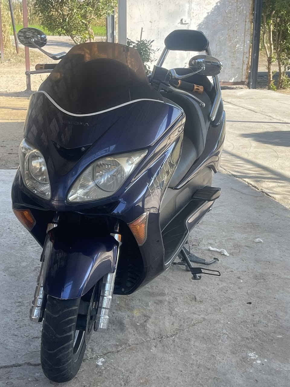 السلام عليكم فورزه 08 للبيع نضافه فول احله من الصور السعر مليون 300 وبيه مجال حك جيه مكاني بغداد المدائن سلمان باك متواجد فيس 
رقمي 
***********
