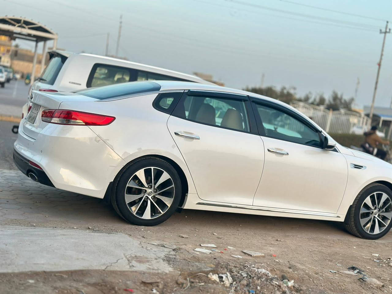 يالله  أوبتما خليجي موديل  ٢٠١٦ محرك ٢٤٠٠ فووول بصمه حساس خلفي شاشه كبيره كامره دواره بصمة تشغيل بصمة بيبان بصمة صندوك مري شفط أشارة ترحيب عندالقتراب داخل صاج كير الطاش كير ومحرك مكفولات كهربائيات كله شغاله رقم أربيل تريد وكاله تريد تحويل ماكو مشكله  سنويه نافذه  عندي وكاله بيه أواكس بلاتوث شاحن تليفون سيدي بلاجكتور تبريد خلفي  فووول مواصفات مكفوله كفاله عامه من صبغ والمعجون  سونار مرفق بلمنشور  ماشيه  ١٦٠ تفاصيل أكثر أتصل  *********** واتساب  *********** العنوان واسط النعمانيه السعر  ١٦٣ أخوان الله يرحم والديه ألي يشوف السعر غالي أو مايناسبه يعبر المنشور أو يعلق بكلمه طيبه مثل أخلاقه الطيبه والرزق على الله
