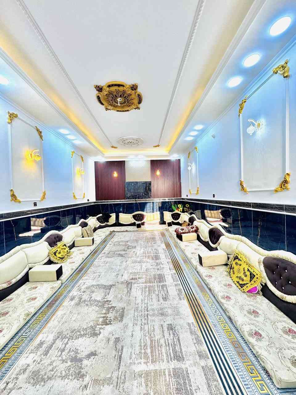 🏡 بيت للبيع – طابو صرف
📍 النجف / مجمع بيتي مقابل مجمع الكرار

📏 150م على الساحة

🔸 طابقين شغل جناي

🔸 4 غرف نوم، صالتين، استقبال

🔸 مطبخ، منور، صحيات 2

💰 السعر 150 وبي مجال

📩 للاستفسار 

***********
