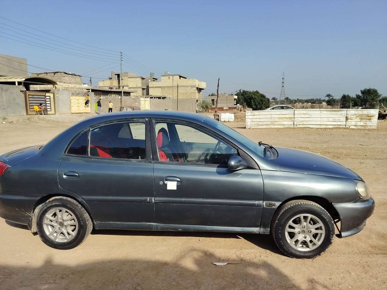 السلام عليكم
ريوو للبيع موديل 2001 كير اوتو مكينه 1600مكانهه بغداد حي الصدرين بسمنه السنويه رقم انكليزي رقمي *********** سعرهه 38 بيهه مجال بسيط
