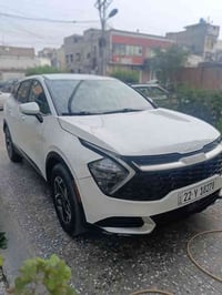 كيا سبورتج 2023 مواصفات عاديه صبغ قطعه وحده جاملغ فقط امامي  سياره نضي...