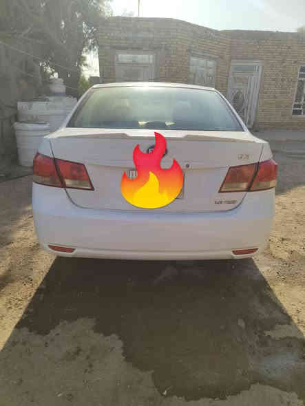 سلام عليكم 
بي واي دي للبيع
السعر 50 
المواصفات 
 تبريد شغال 
بصمه تشغيل  عدد 2 بصمة ابواب 
سويج عدد 2 
محرك كورلا تحوير النجف
مكينه 1600 ديلكو
صبغات بصيطه بس ابيع احزام 
رقم نجف بأسم صديقي بالنجف
اتعهد بامداور 
سنويه منتهيه رقم ألماني مشروع وطني
السياره احلا من الصور 
دبلات حداديه جديده 
فتحه بالسقف 
للاتصال *********** نهايته 50
اتصل وات ساب وانه خادم المكان محافظة ذي قار
