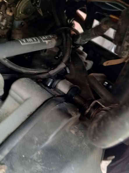 سلام عليكم دراجه بوليس رمبه ما صالهه سبوع من نزلتهه وعارضهه البيع دراجه مزود بلادي كور وبستم ولفات وكلجات رياضي وصلنصه رياضي كلهه جتي ويه دراجه بلادي ما مفتوح برغي واحد بيهه دراجه شلعه ومعدل خير من الله دراجه عارضه 900 وبيهه مجال مكان بغداد الكريعات رقمي بس واتساب 0776 401 4148
