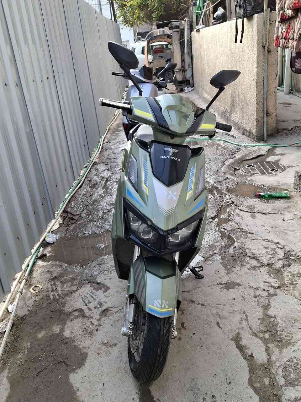 سكنس شحن للبيع
سگنس شحن من نوع rx baghdad

كلشي شغال بيها

 بطاريات 32 امبير

سرعه 90

لايتات زنون عالي وناصي

اشاره يمين ويسار ودبل اشاره

بريكات هايدروليك (دسك) 

نظام انذار الامان

شاشه ديجتال تشغيل كارت وبصمه وسويج

مكاني بغداد /الكراده

السعر 650 وبيها مجال حك الجيه


**إذا كنت صاحب هذا الإعلان وتريد حذفه لأي سبب، رجاءا أرسل رسالة إلى الدعم الفني**