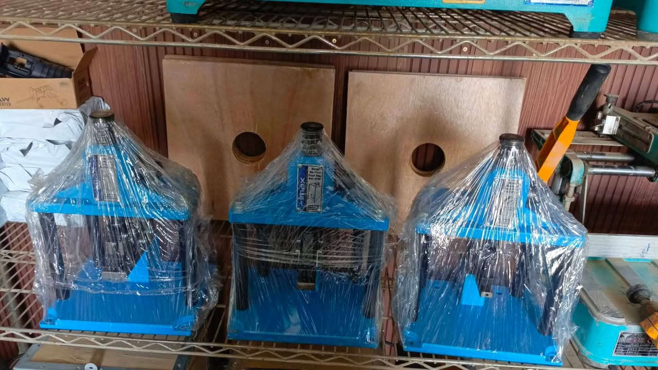 طقم ثاقبات ايماكس جديد 
***********
